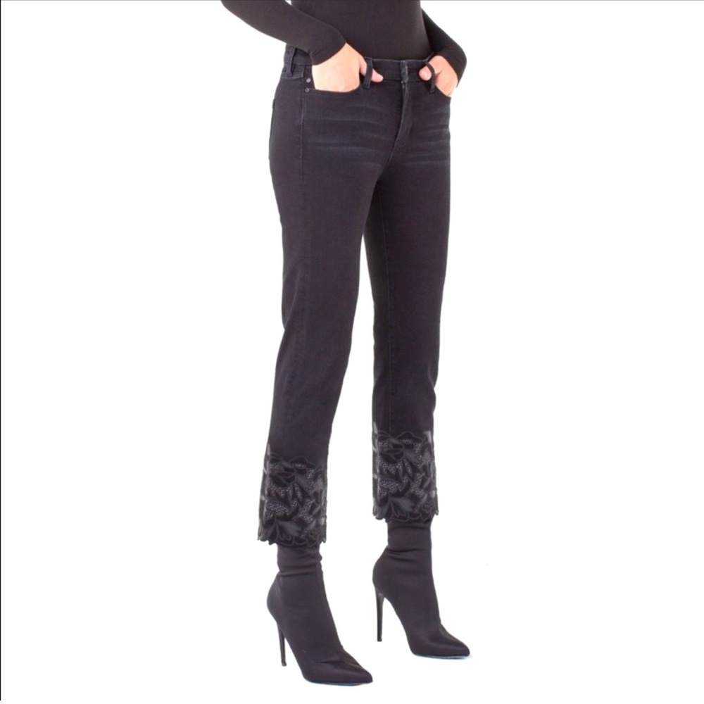 LVPL by Liverpool Black Jeans Embroidered Floral Kayden Ankle Size 2 26 NWT